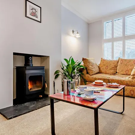 3 Bed In Oc-94477 Ripon