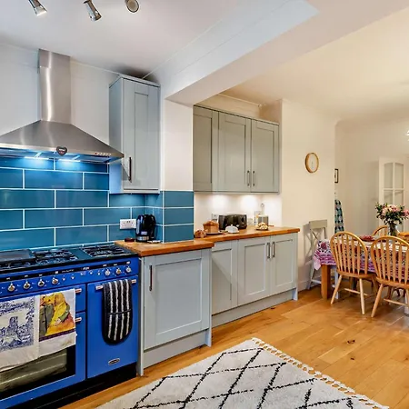 Holiday home 3 Bed In 94477