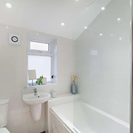 3 Bed In 94477 펜션 리펀